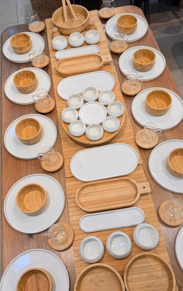 BAMBU & PORSELEN KAHVALTI SET NO 1 (KİŞİ ADEDİNİ SEÇİNİZ)