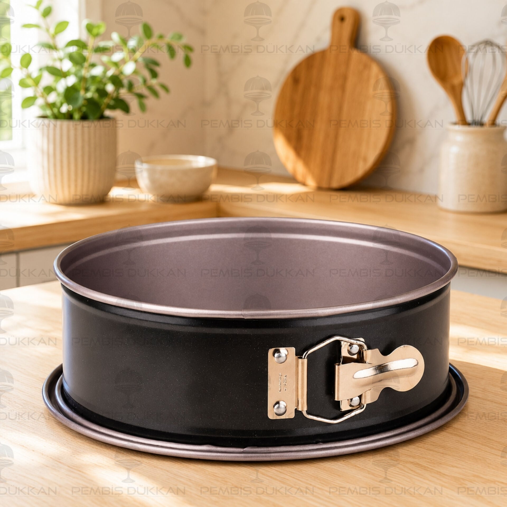 Kaiser Inspiration B Kelepçeli Kek Kalıbı 28 cm