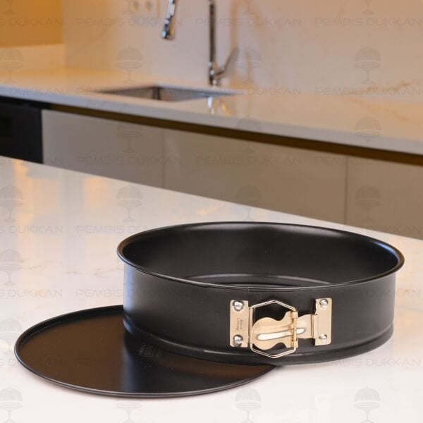 KAİSER KELEPÇELİ KEK KALIBI 24CM