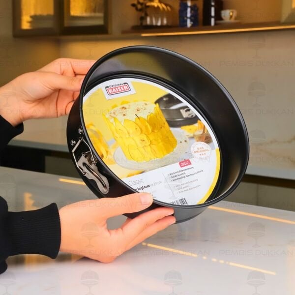 KAİSER KELEPÇELİ KEK KALIBI 24CM