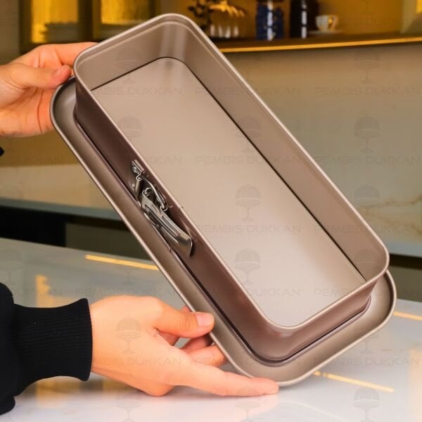 ACTUEL DİKDÖRTGEN BATON KELEPÇELİ KEK KALIBI 30X13CM