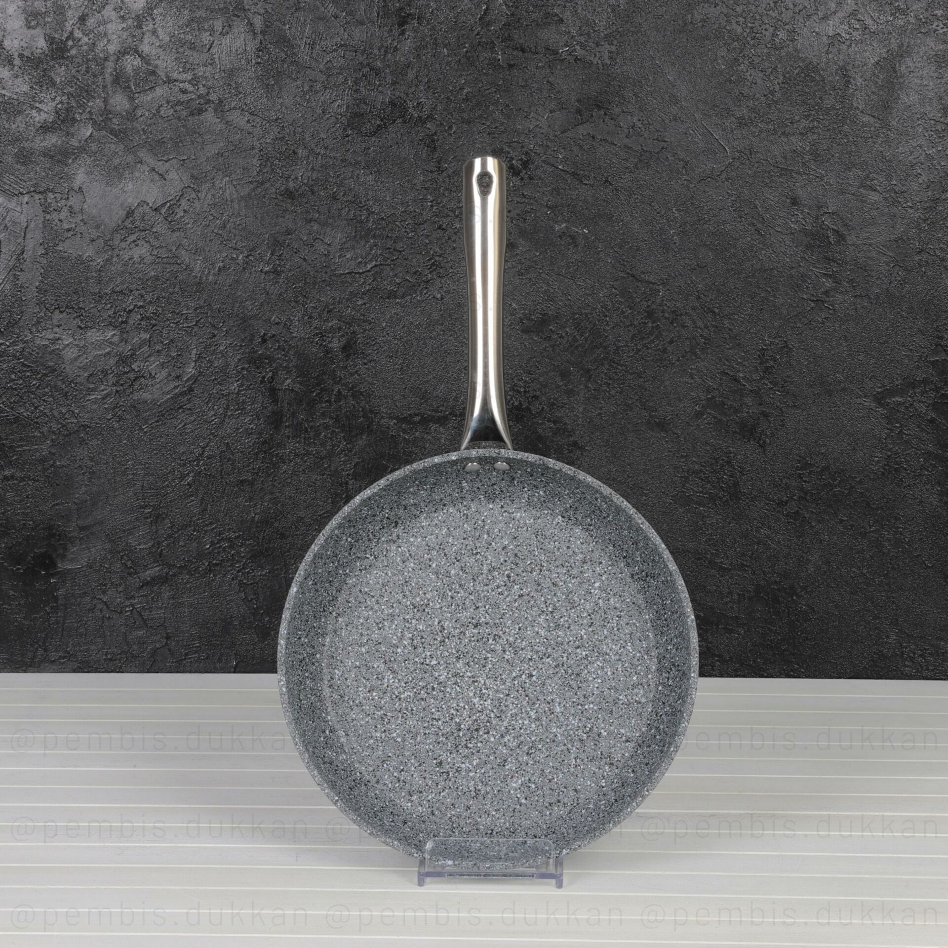 FALEZ PEDRA 28CM TAVA