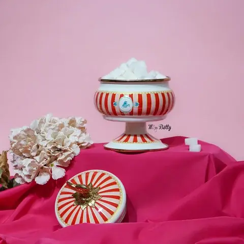 BELLİSİMA EMAYE AYAKLI ŞEKERLİK