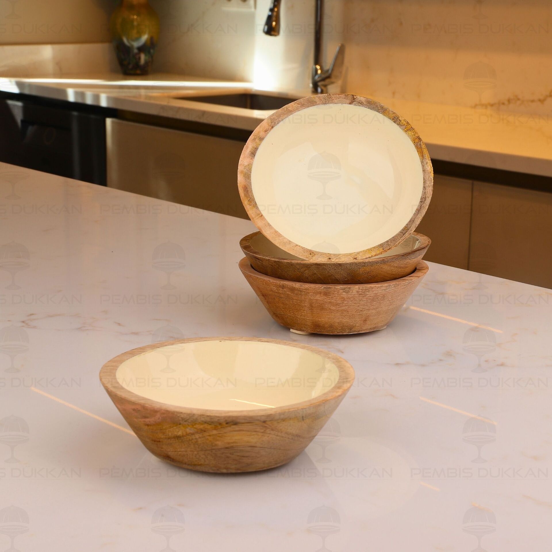 1 ADET MANGO AGACI 13CM KREM KASE (THN38165)