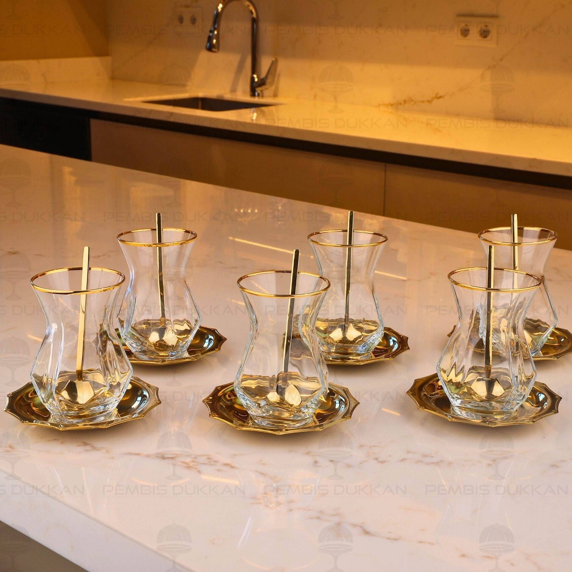 TİAMO DİAMOND GOLD 6 KİŞİLİK 18 PARÇA ÇAY SET