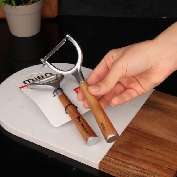 1 ADET MN PRATEG AKASYA SAPLI SOYACAK (1509)