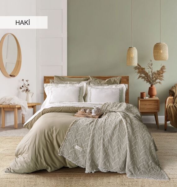 DAFNE ÇİFT KİŞİLİK YATAK ÖRTÜLÜ NEVRESİM TAKIMI- HAKİ