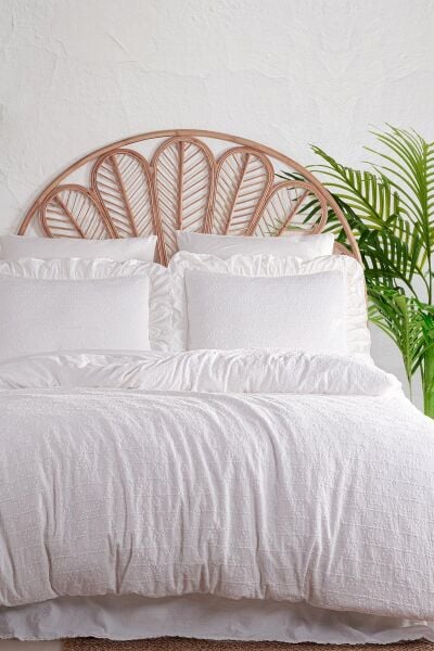 RESİTAL ÇİFT KİŞİLİK BRODELİ NEVRESİM TAKIMI - BEYAZ