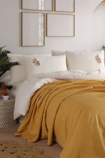 ROYAL CREST ÇİFT KİŞİLİK NEVRESİMLİ PİKE TAKIMI - HARDAL